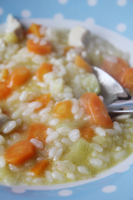 Arroz con pollo y zanahoria