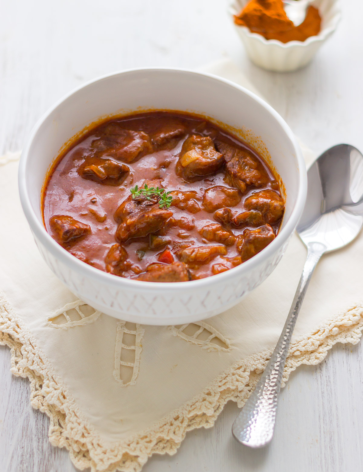 como hacer goulash hungaro