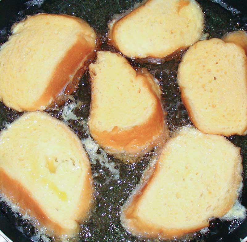 torrijas de leche fritas