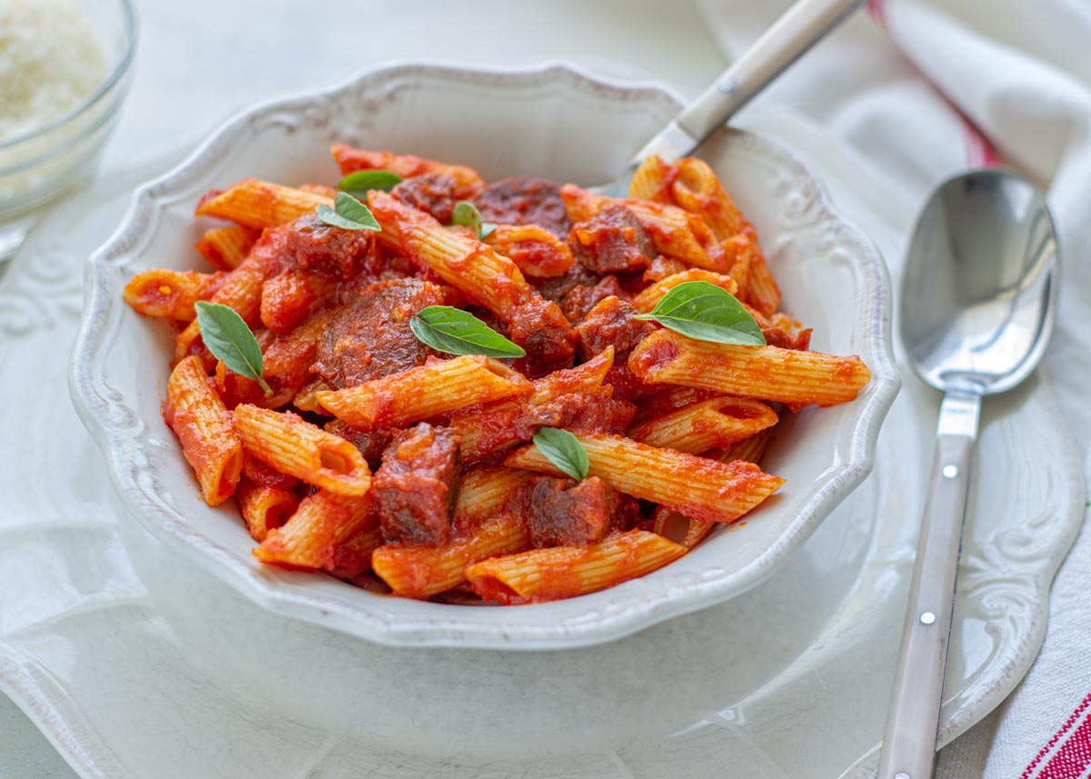 macaroni with chorizo ​​easy recipe