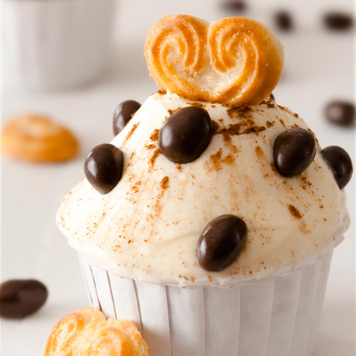 Como Hacer Cupcakes Decorados Con Frosting De Queso