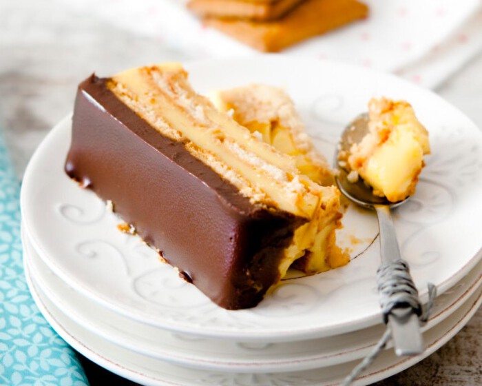 flan and chocolate biscuit cake