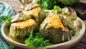 zucchini stuffed with vegetables recipe