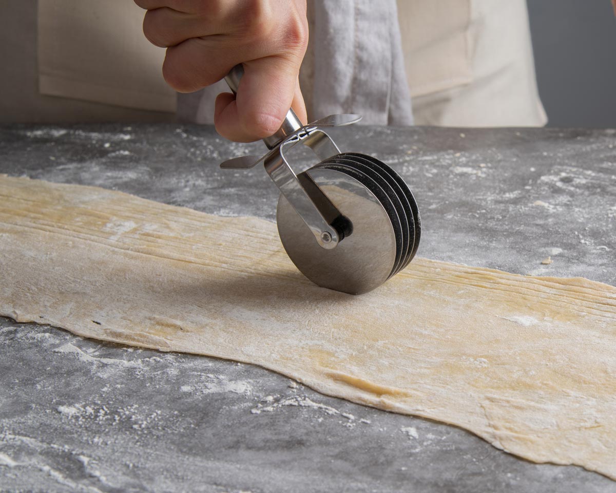 Como Cortar Tallarines Pasta Fresca - Guía Completa Para Hacer Pasta Fresca Casera