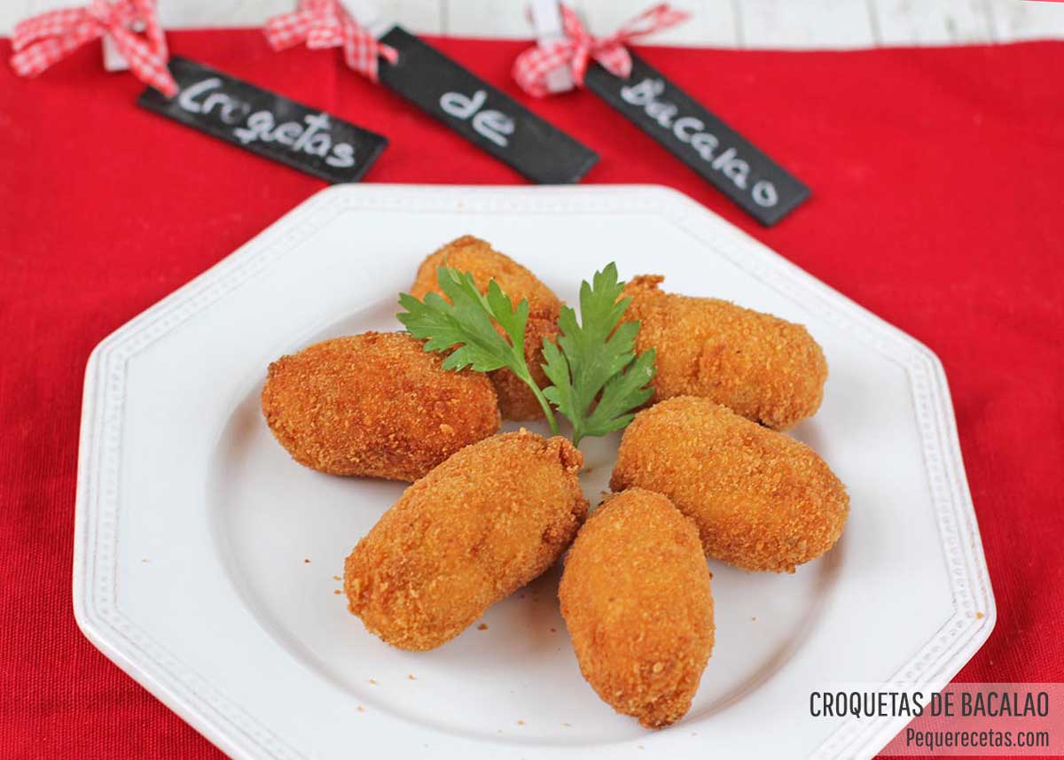 Croquetas de bacalao caseras (crujientes por fuera y cremosas por dentro)