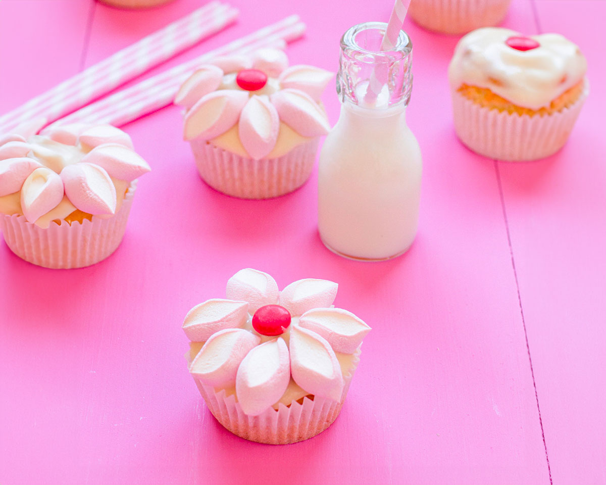 Cupcakes Para El Día De La Madre Con Forma De Flor Receta