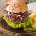 8 recetas de hamburguesas caseras originales que te sorprenderán | PequeRecetas