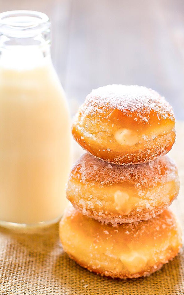 bolas de fraile o bombas fritas argentinas