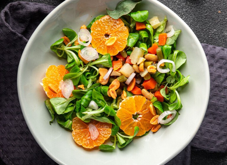 ensalada de mandarina con canonigos