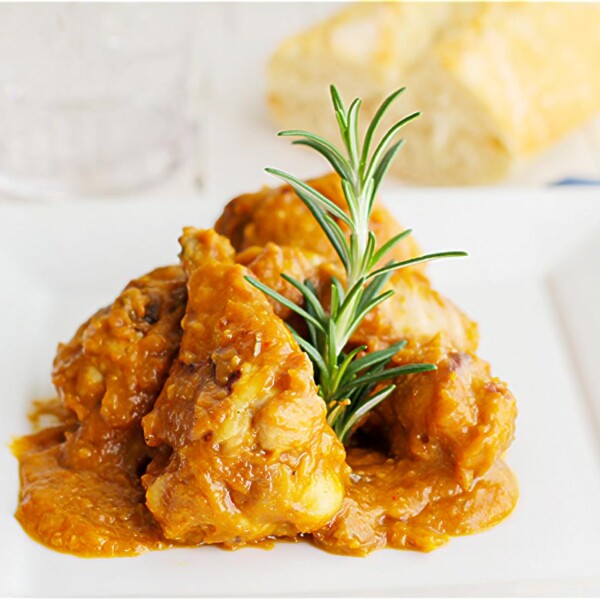 pollo en salsa de almendras