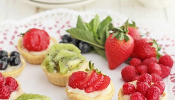 Mini-tarts-of-fruits-(1)