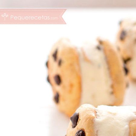 Postres caseros fáciles: cookies con helado