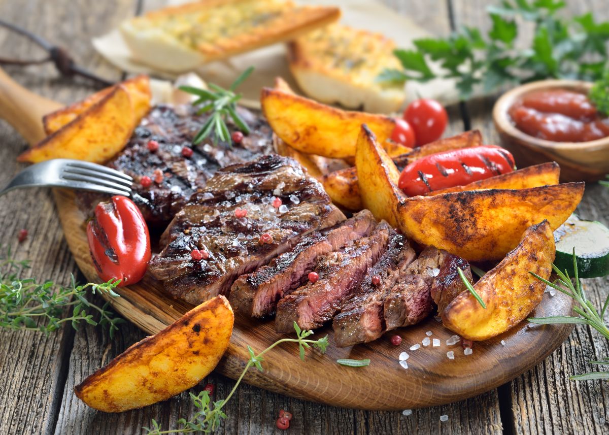 entrecot con patatas gajo