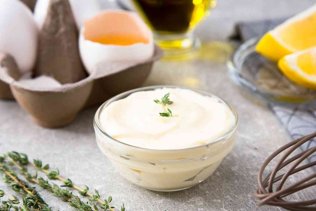 Cómo hacer mayonesa casera (receta FÁCIL) - PequeRecetas