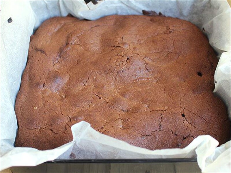 como hornear brownies