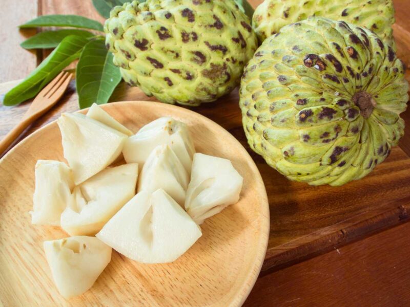 como se come la chirimoya