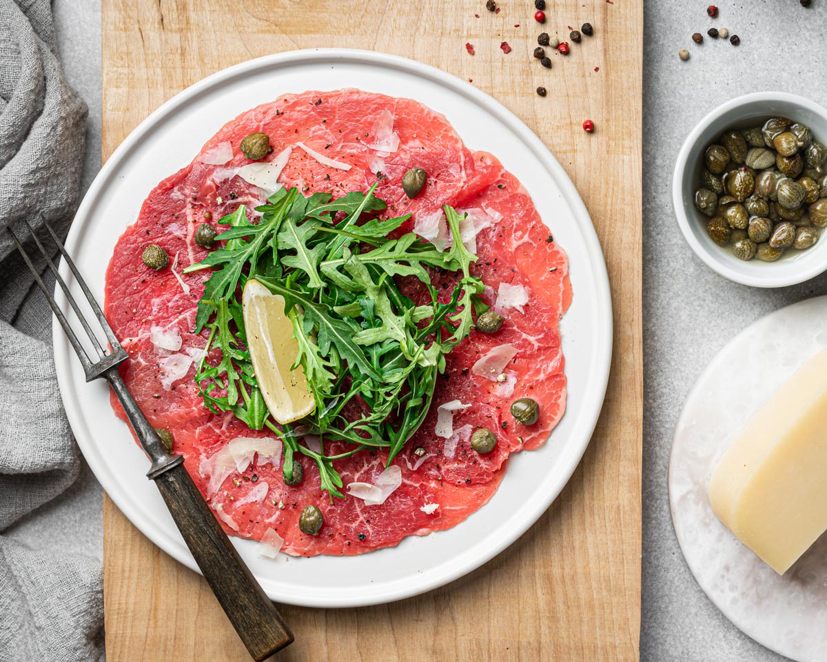Cómo hacer carpaccio de ternera (receta tradicional italiana)