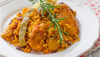 Valencian paella traditional authentic recipe