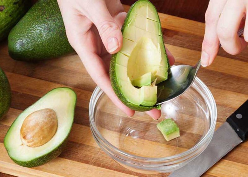 como madurar aguacates