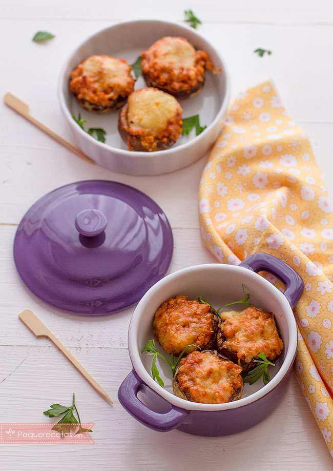 champiñones rellenos con carne picada
