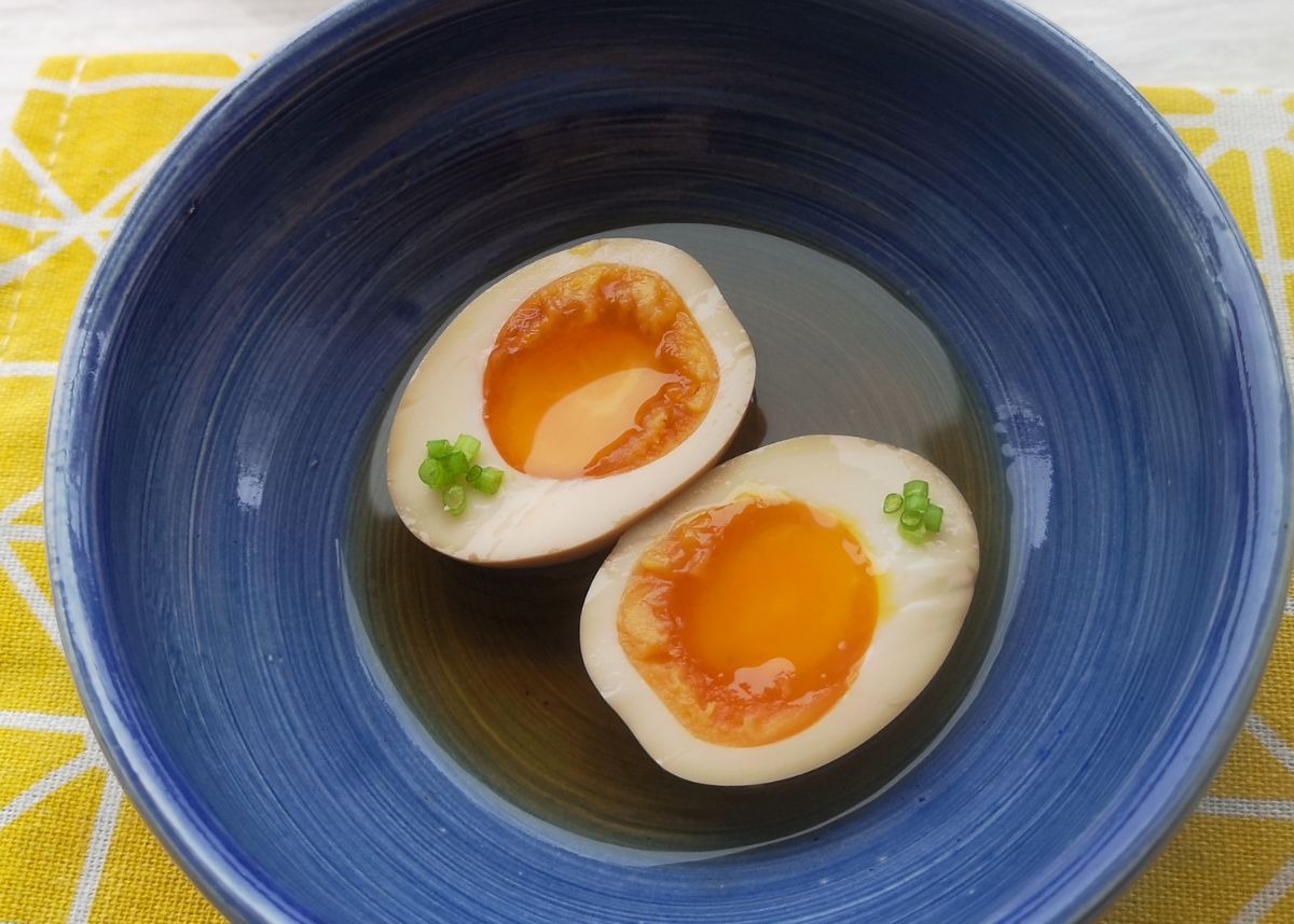 Ajitsuke Tamago Huevos Para Ramen - Ramen Japonés (2 Recetas De Shoyu Ramen Y Ramen Vegetariano)