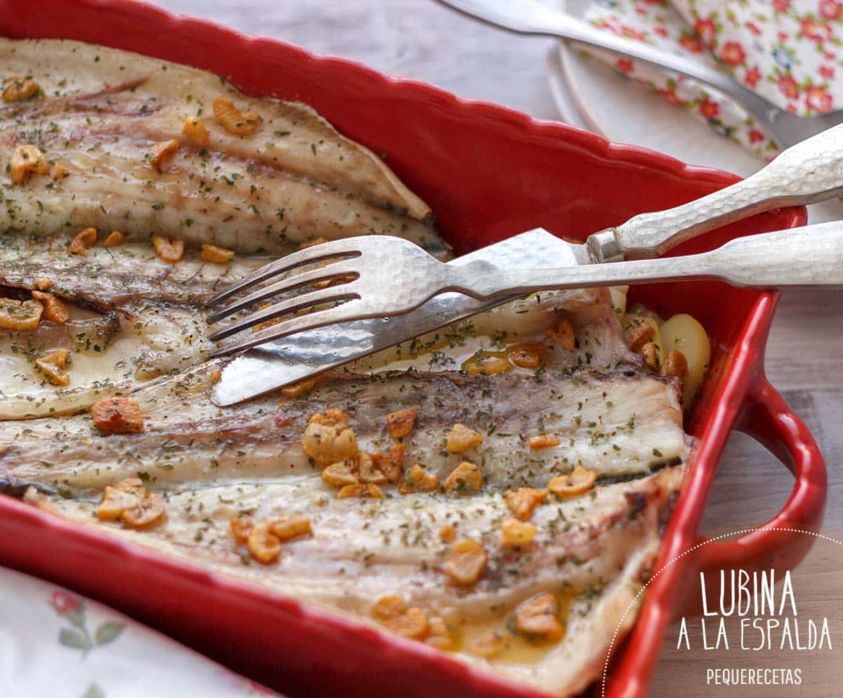 como hacer lubina a la espalda