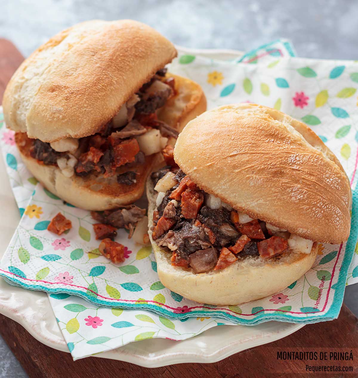 como hacer montadito de pringá andaluza