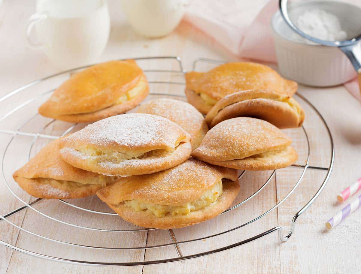 Empanadillas de queso requesón