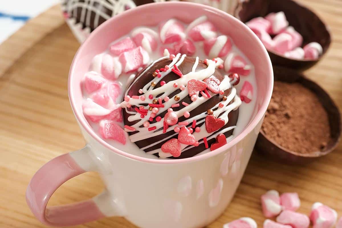 Bombas de Chocolate rellenas (la nueva bebida de moda)