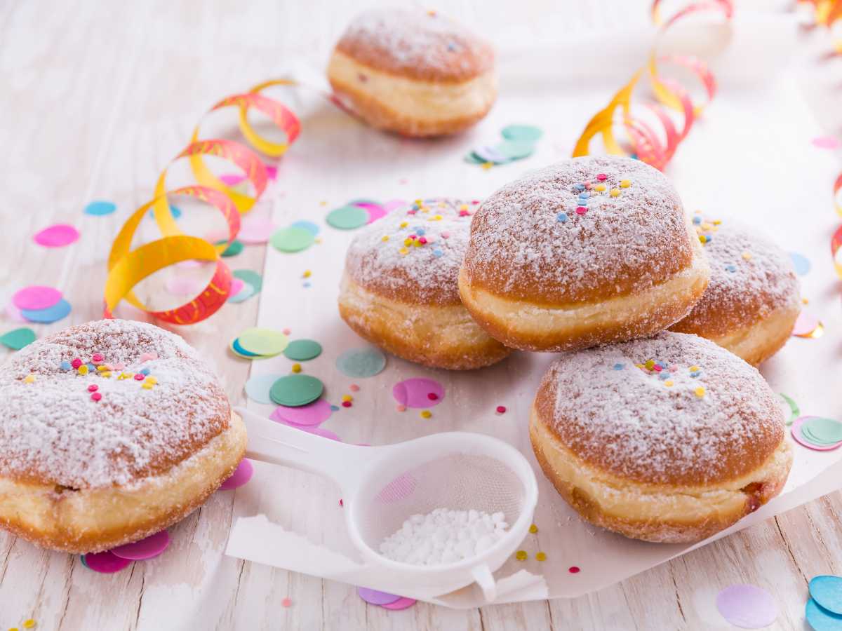 Berlinesas o berlinas rellenas de crema (Krapfen)