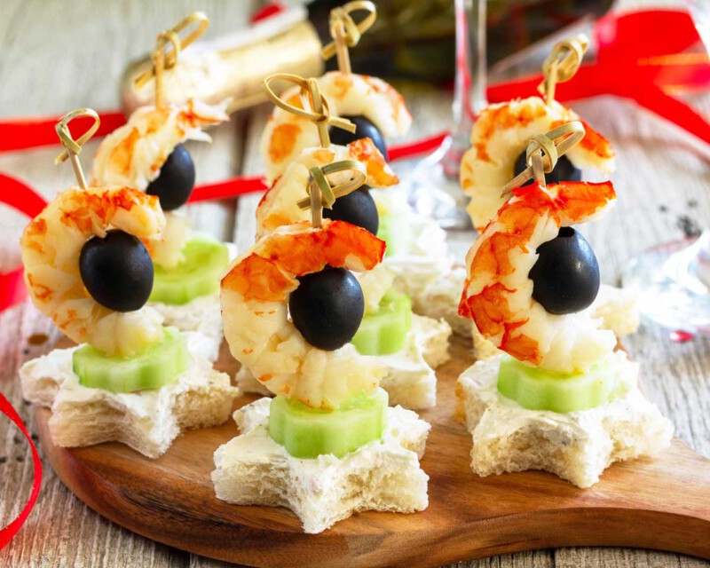 canapes de navidad con langostinos