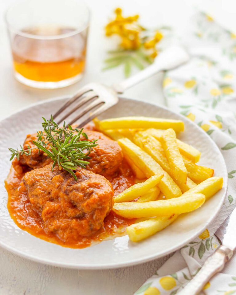 Carrilleras en salsa (3 recetas tradicionales) - PequeRecetas