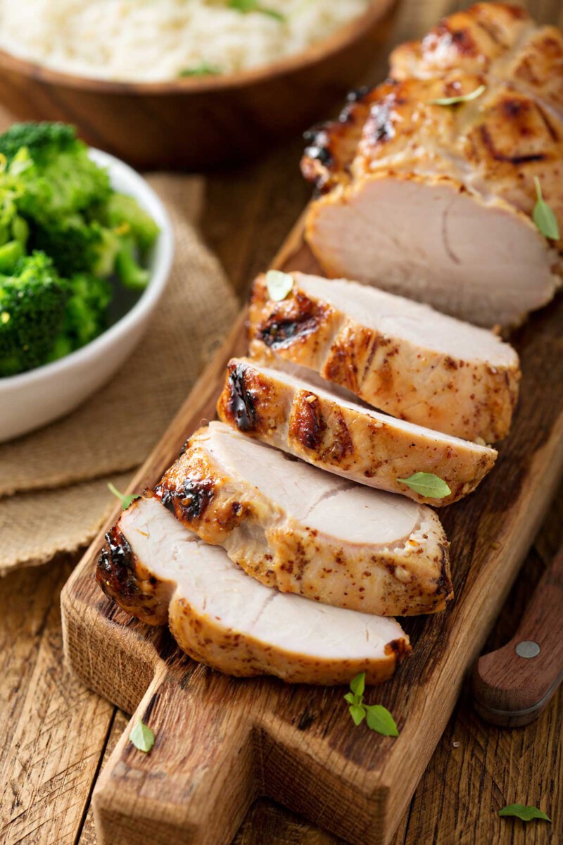 Pechuga de pavo al horno con glaseado de miel y mostaza 7 recetas con pavo fáciles y ligeras para comer o cenar pechuga de pavo al horno