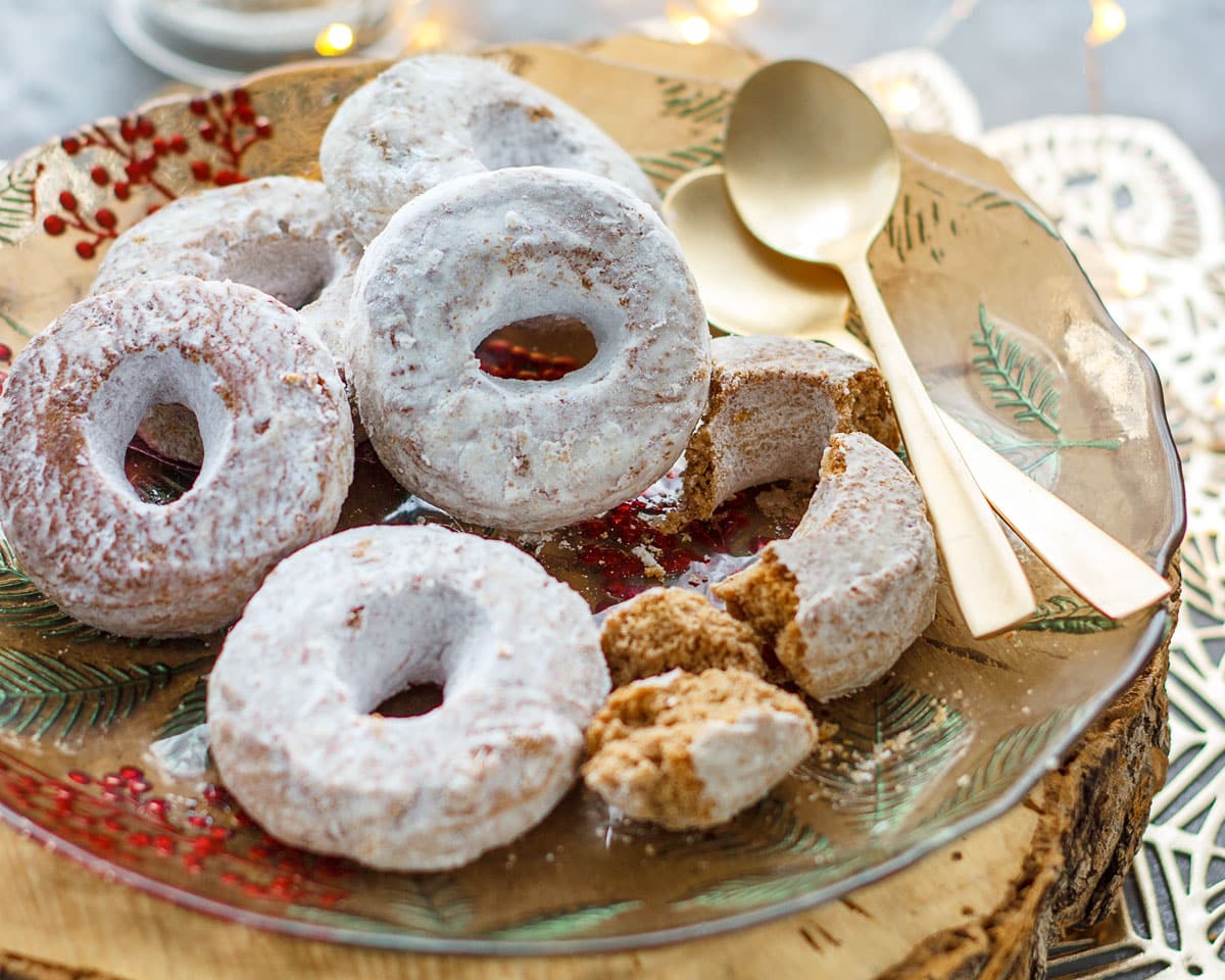 Roscos de vino caseros (dulce tradicional de Navidad)
