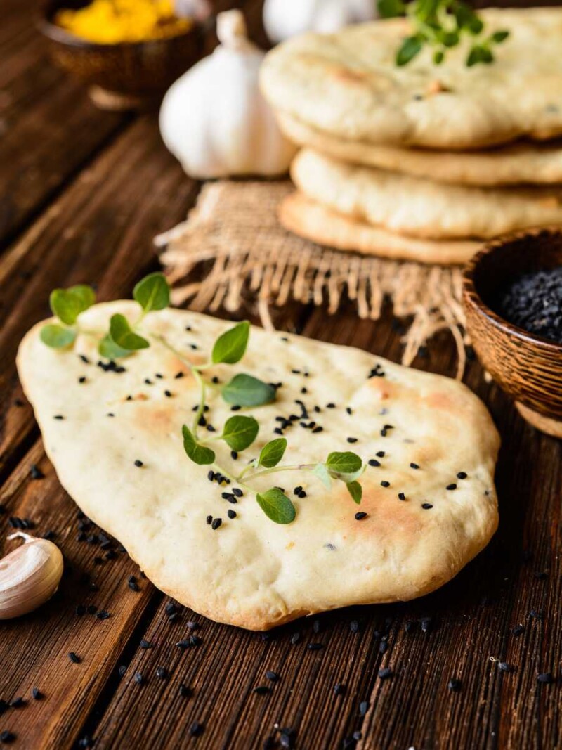 pan indio plano Pan Naan (receta fácil de pan plano indio) Pan naan fácil