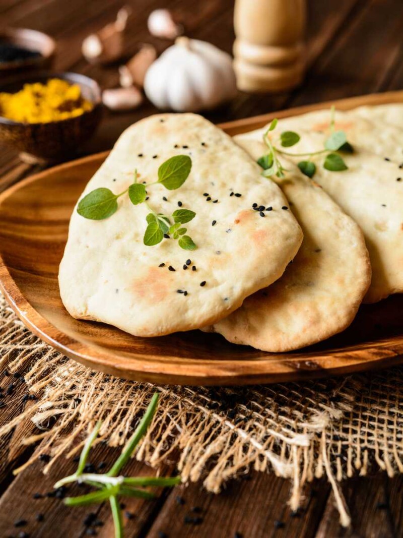 pan plano naan Pan Naan (receta fácil de pan plano indio) Pan indio naan
