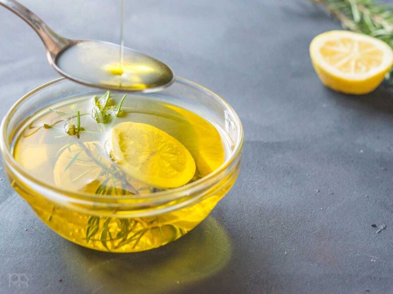 aceite aromatizado con limón