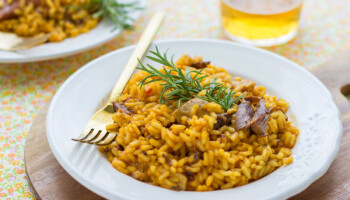 rice with iberico secreto and mushrooms