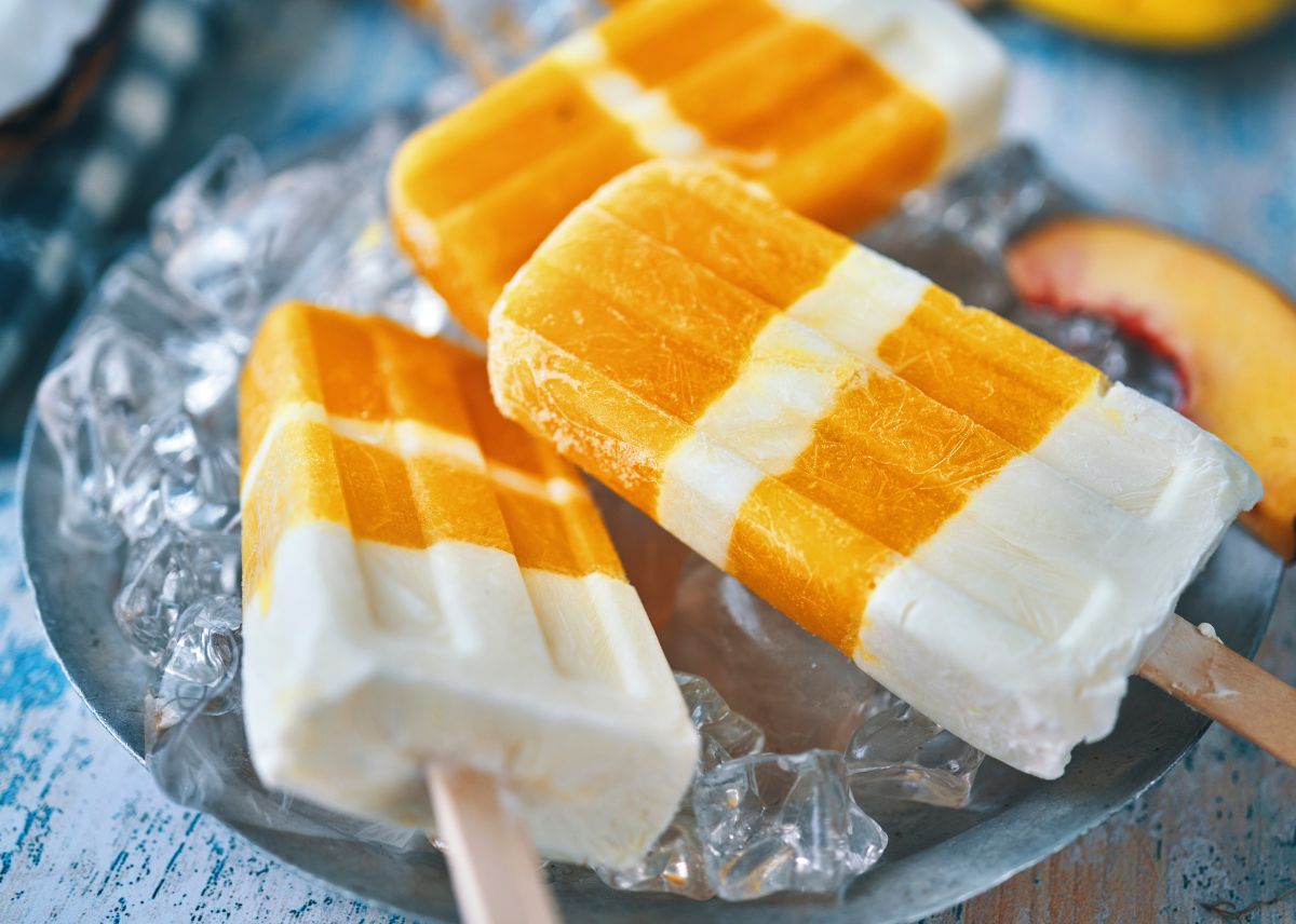 helado de yogur y mango