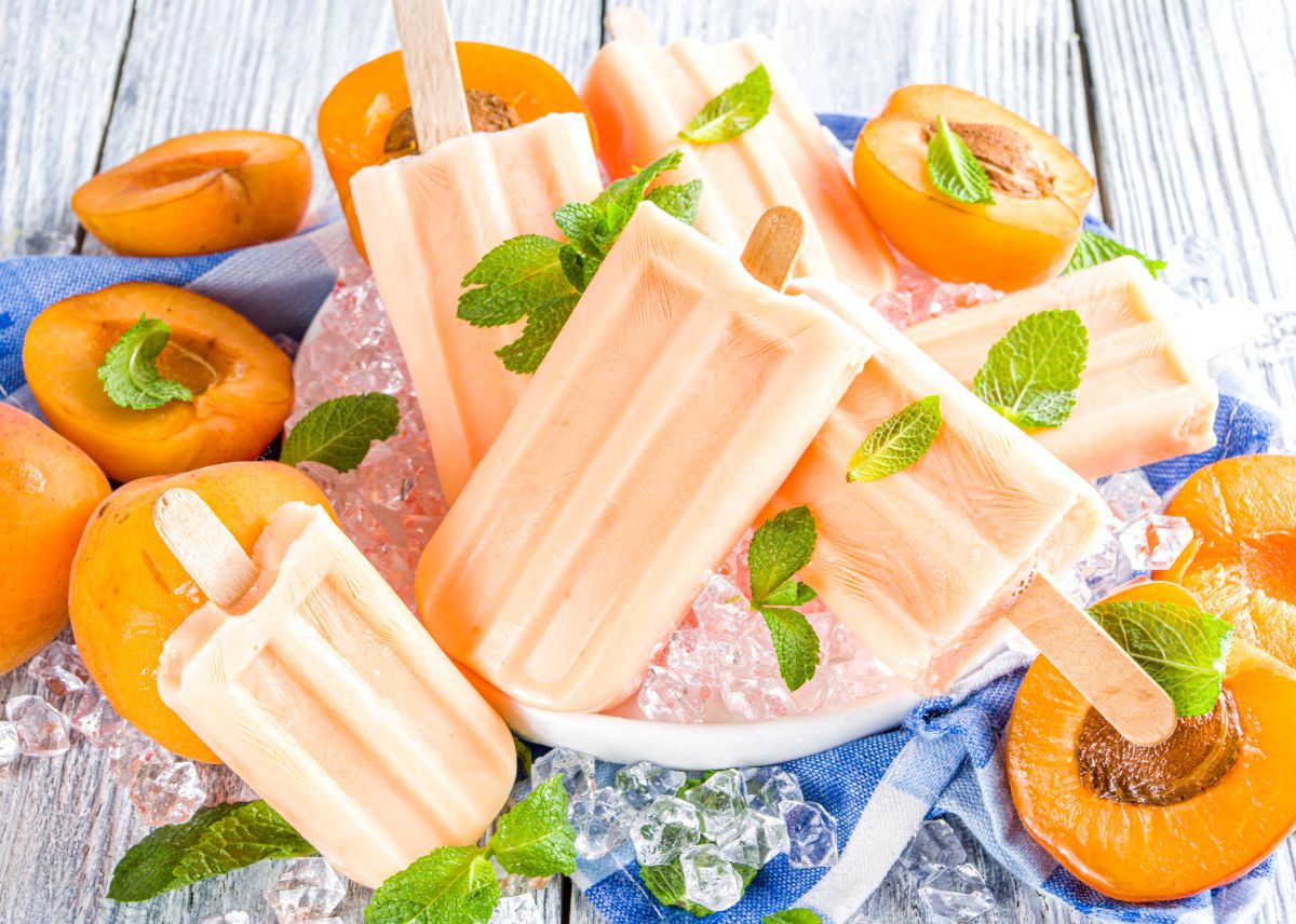 helados caseros de melocoton y yogur