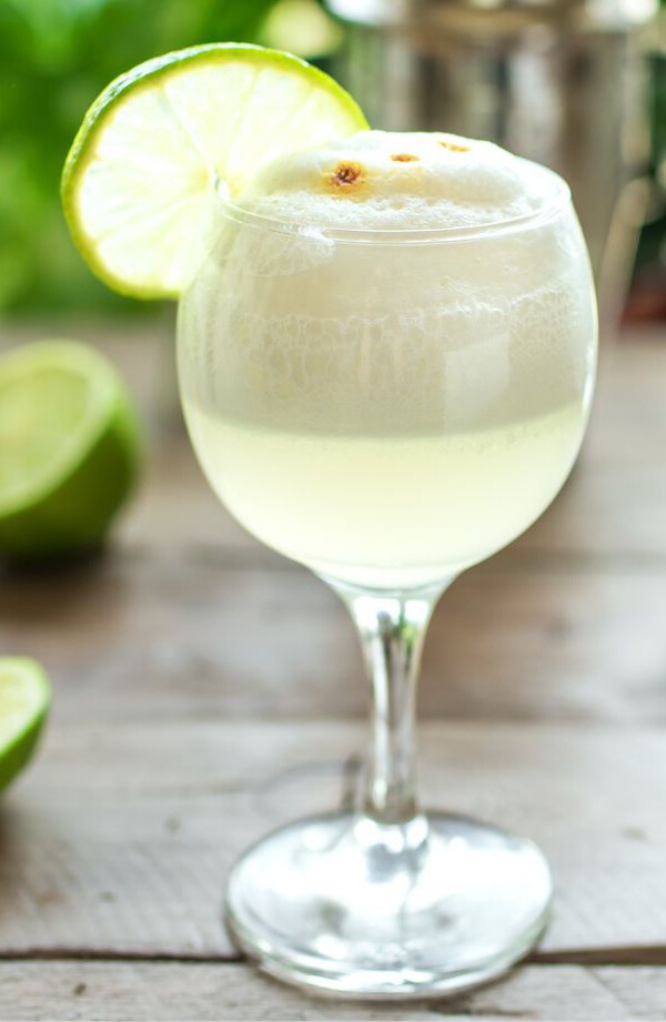pisco sour receta - Cómo hacer Pisco Sour peruano (el cóctel emblemático de Perú) pisco cour receta peruana