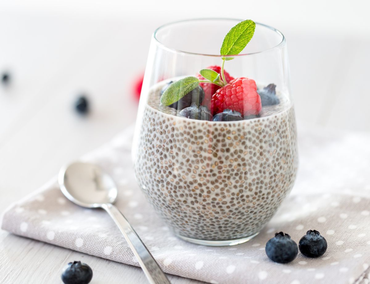 chia pudding with fresh fruits