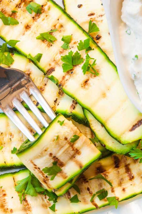 como hacer calabacin a la plancha Calabacín a la plancha, receta ligera y fácil en pocos minutos calabacin a la plancha