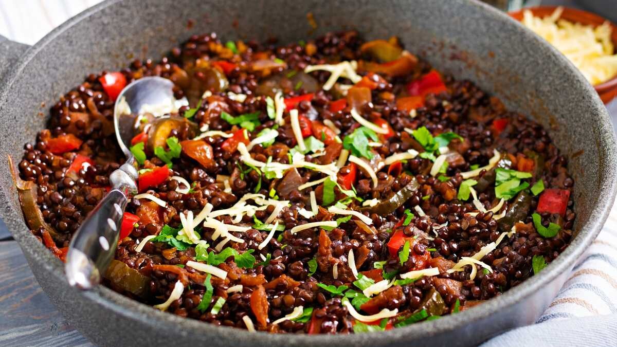 lentejas beluga o lentejas caviar con verduras