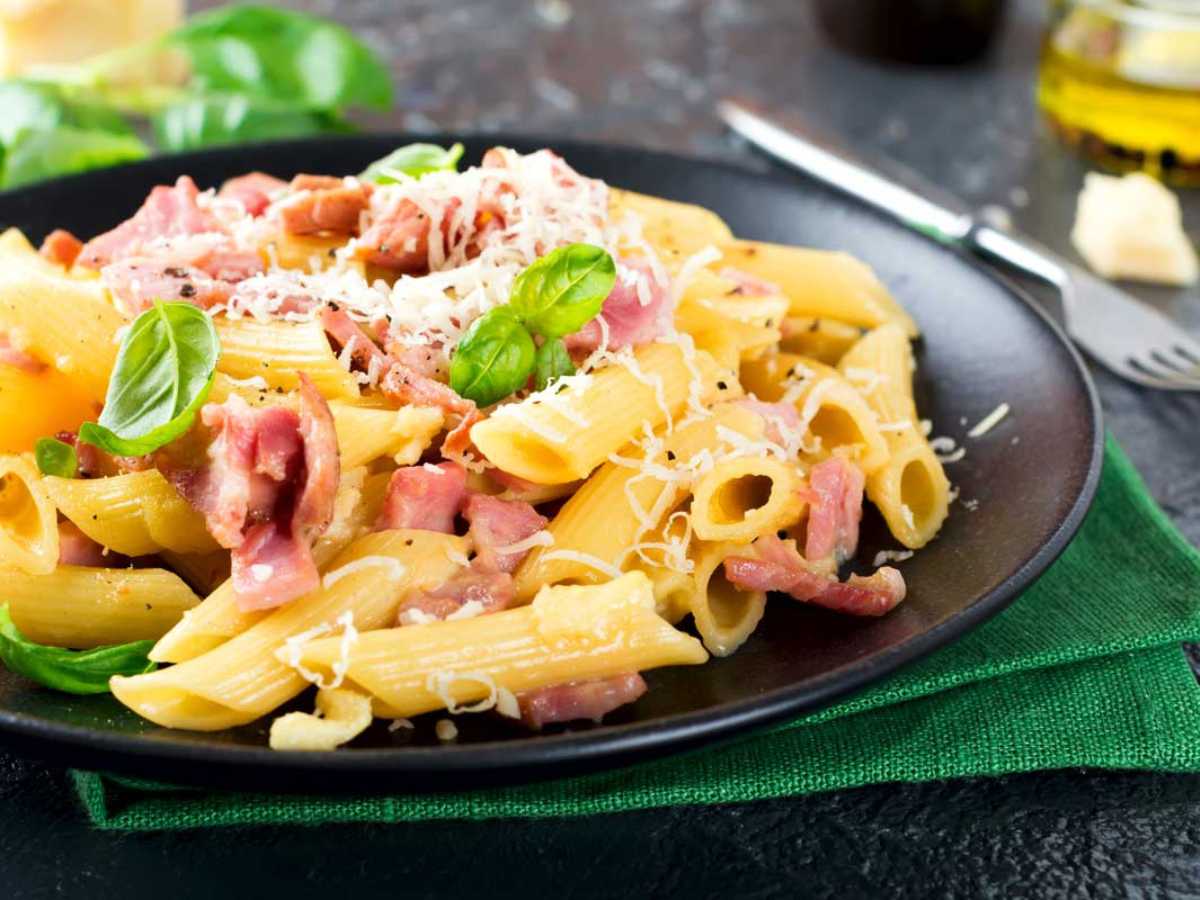 Macarrones carbonara en Thermomix