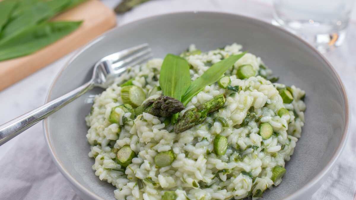 arroz con espárragos