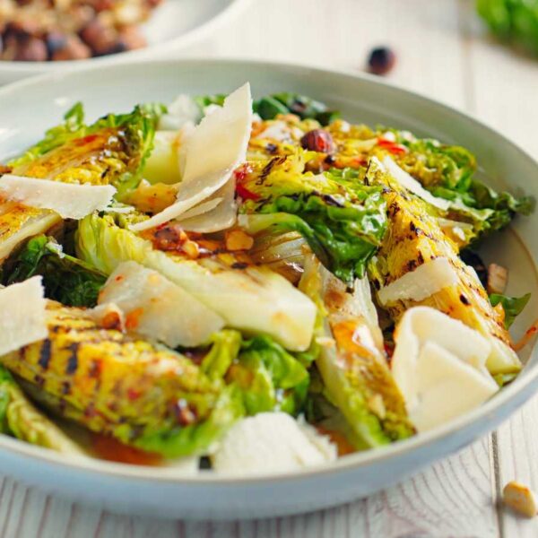 ensalada de cogollos de lechuga