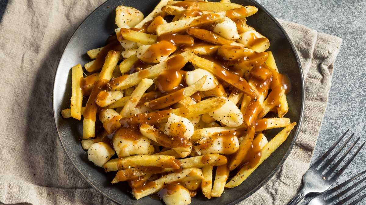 patatas fritas poutine Canada