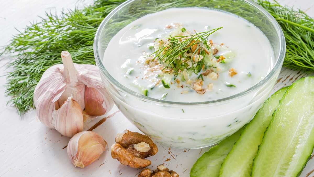 tarator sopa fria bulgara