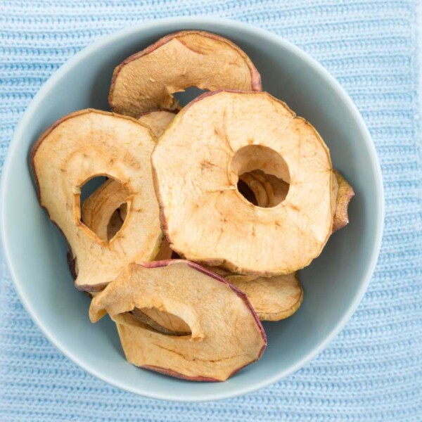 chips de manzana al horno o en freidora de aire